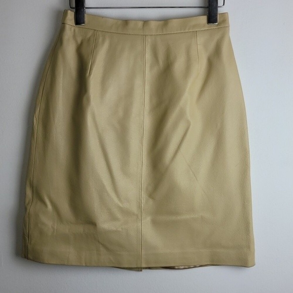 Terry Lewis classic luxuries vintage leather skirt Size 8P